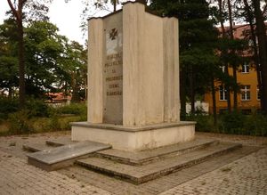Pomnik „ Pamięci poległych za polskość Ziemi Śląskiej” 